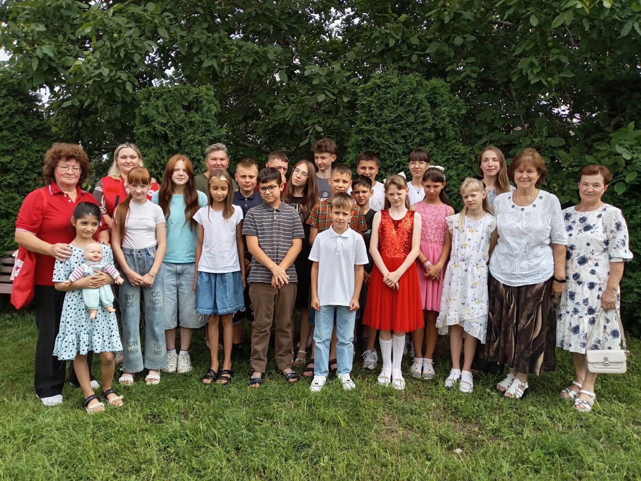 Обучающие занятие «Движение Красного Креста и Красного Полумесяца. Волонтерство в деятельности Красного Креста» прошло в Ивановском территориальном центре