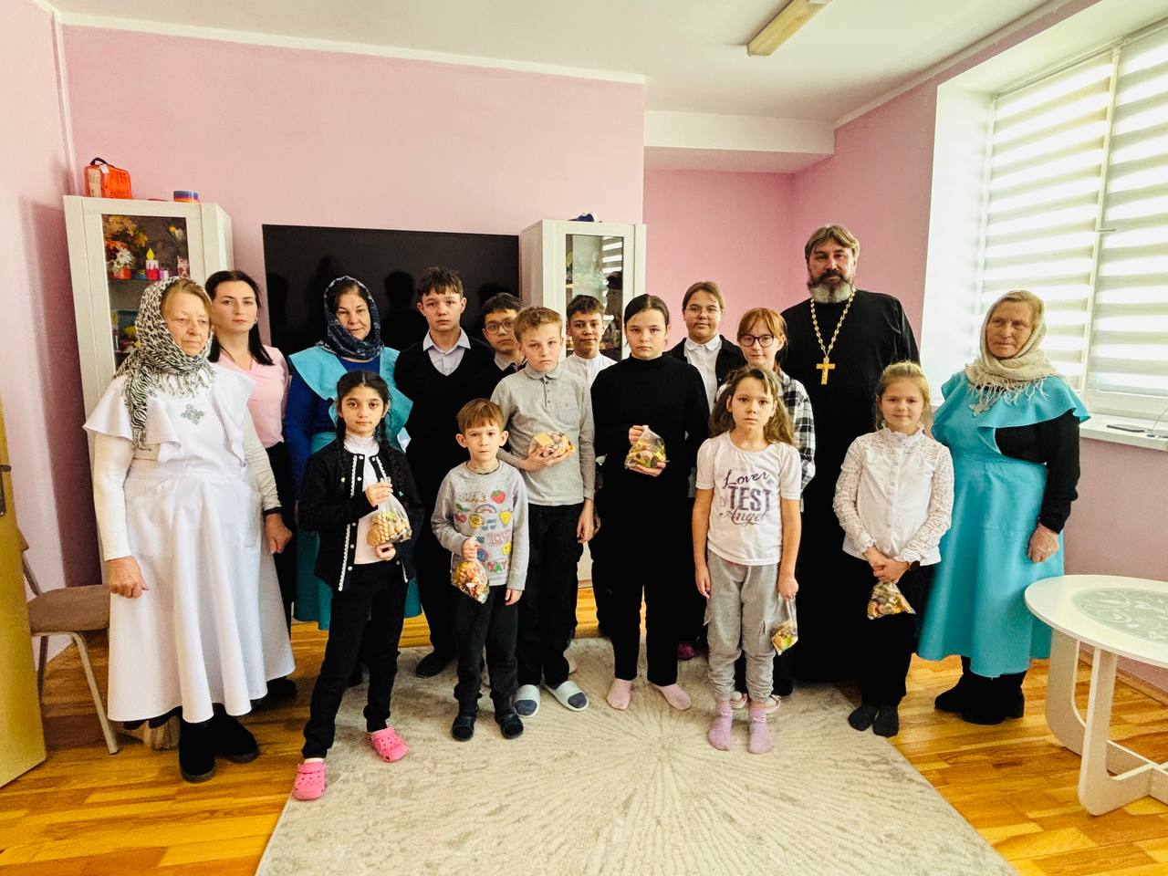 Под крылом рождественского Ангела